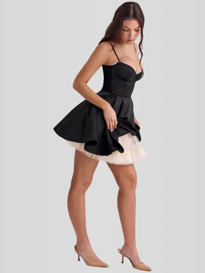 vestidos vestido corto vestido elegante vestido casual
Veliara store Veliara moldeadores shein vestidos vestido fiesta vestido sencillo vestido negro vestido escote