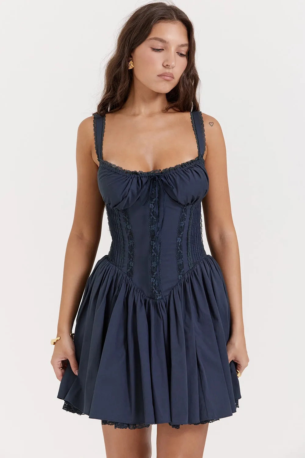 vestidos vestido corto vestido elegante vestido casual
Veliara store Veliara moldeadores shein vestidos vestido fresco vestido vestido azul vestido azul petrole vestido de encaje