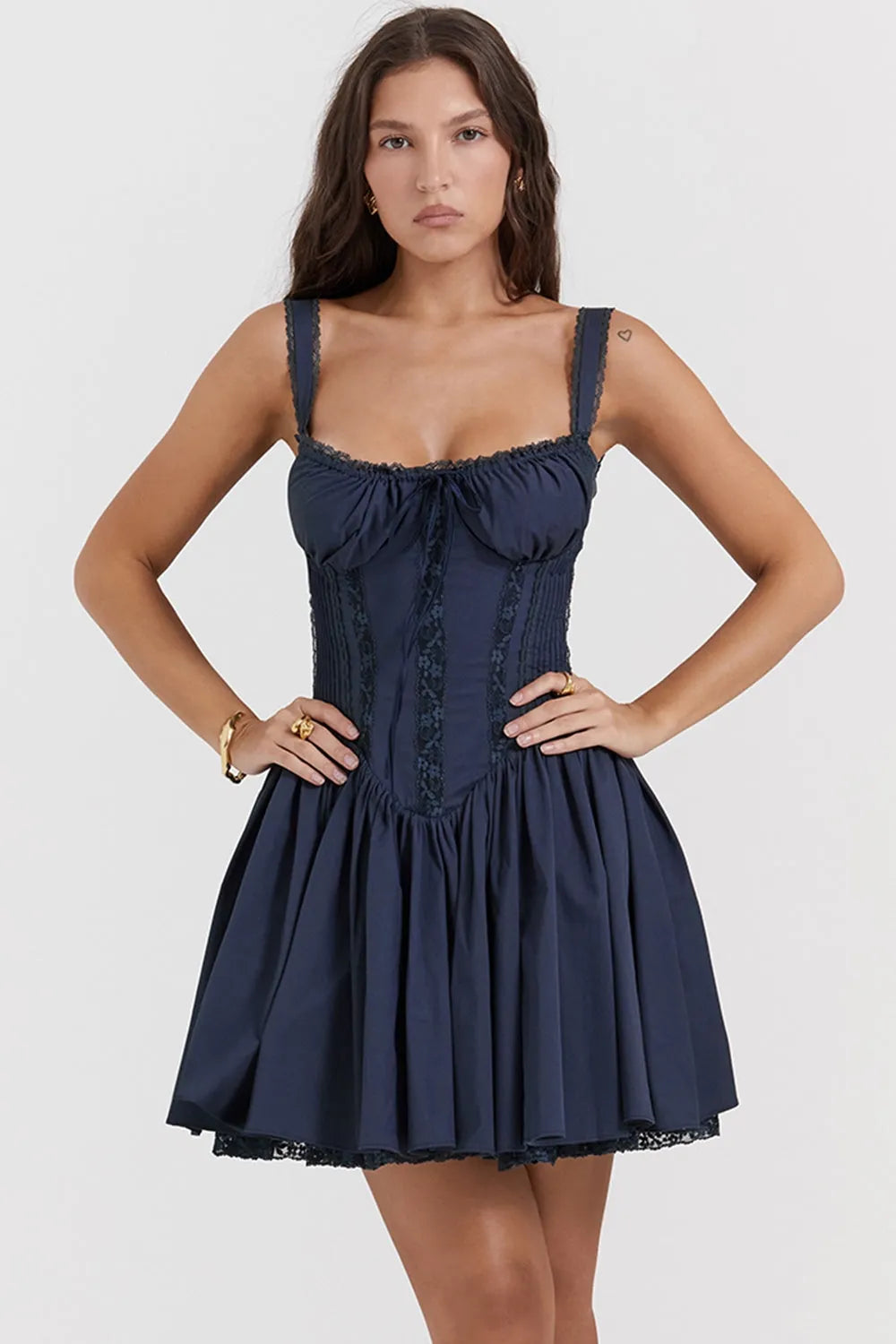 vestidos vestido corto vestido elegante vestido casual
Veliara store Veliara moldeadores shein vestidos vestido fresco vestido vestido azul vestido azul petrole vestido de encaje