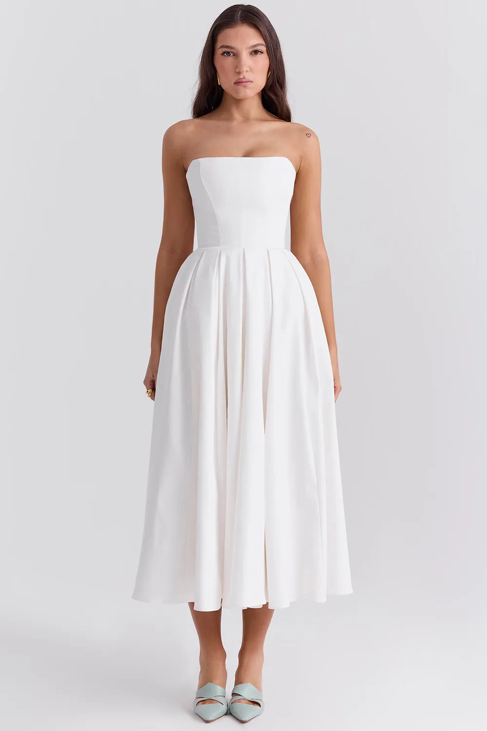 vestidos vestido midi vestido casual vestido elegante
Veliara store Veliara moldeadores shein vestidos vestido blanco vestido novia vestido fiesta vestido sencillo