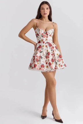 vestidos  vestido corto vestido elegante vestido casual
Veliara store Veliara moldeadores shein vestidos  vestido fiesta  vestido floral  vestido escote 