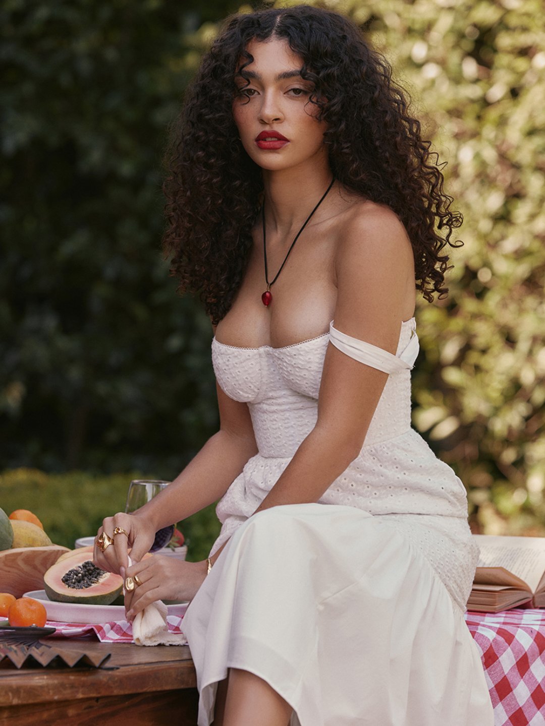 vestidos  vestido mid vestido elegante vestido casual
Veliara store Veliara moldeadores shein vestidos  vestido blanco  vestido novia vestido primavera