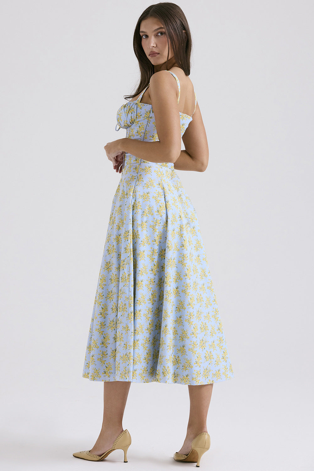 vestidos  vestido mid vestido elegante vestido casual
Veliara store Veliara moldeadores shein vestidos  vestido fiesta  vestido floral  vestido escote vestido azul