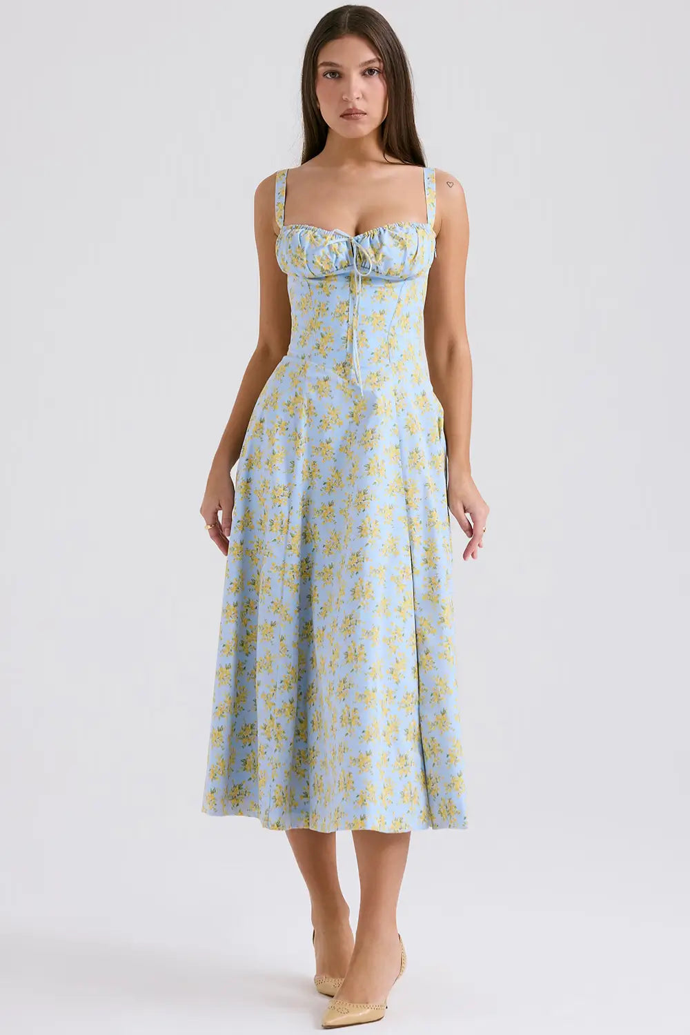 Vestido Midi Attracione Floral - Moldea la Cintura